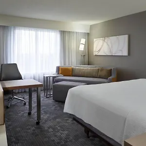 3* Hotel Courtyard By Marriott Airport